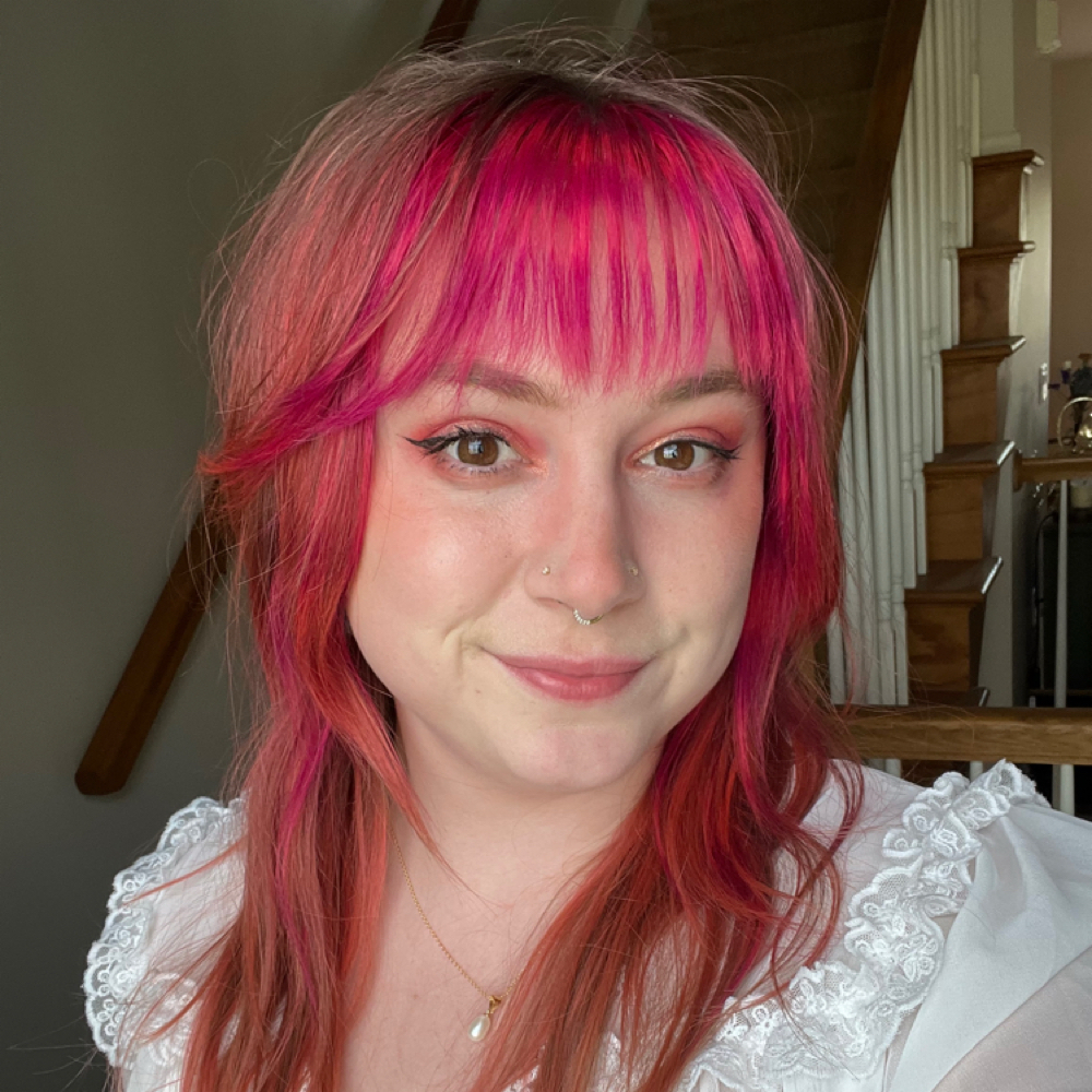Danni Hess at Studio 15 in LEBANON, PA