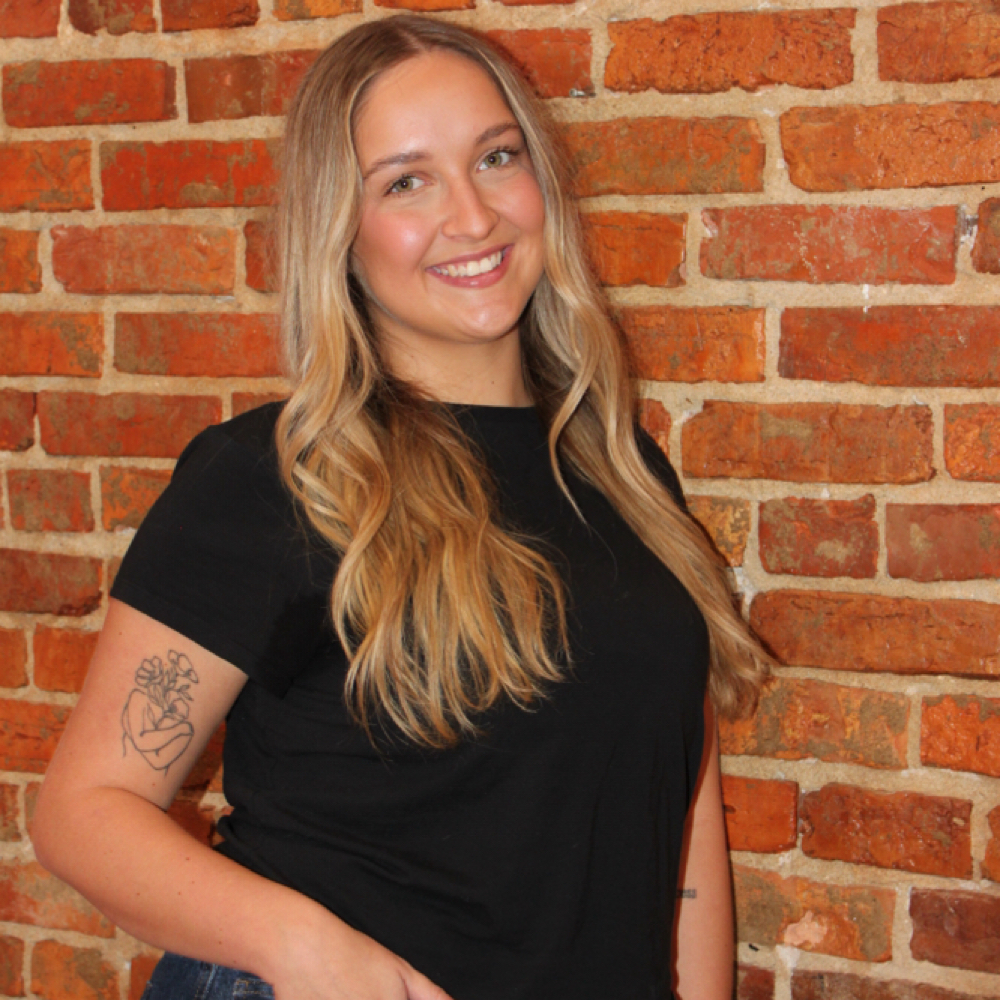 Breckyn Maddox at BLOOM SALON in Dublin, GA