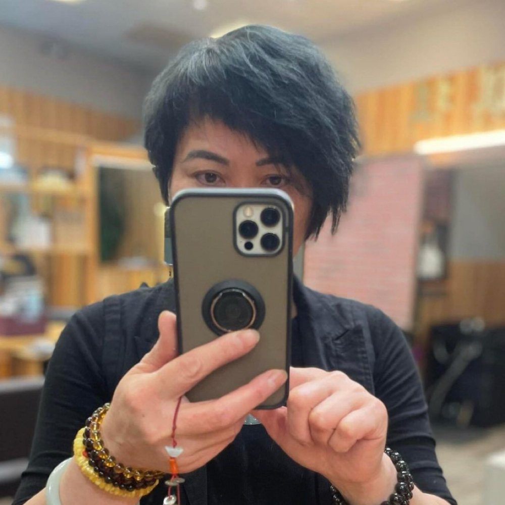 Tammy H at Ecco Beauty Hair Salon in Boston, MA