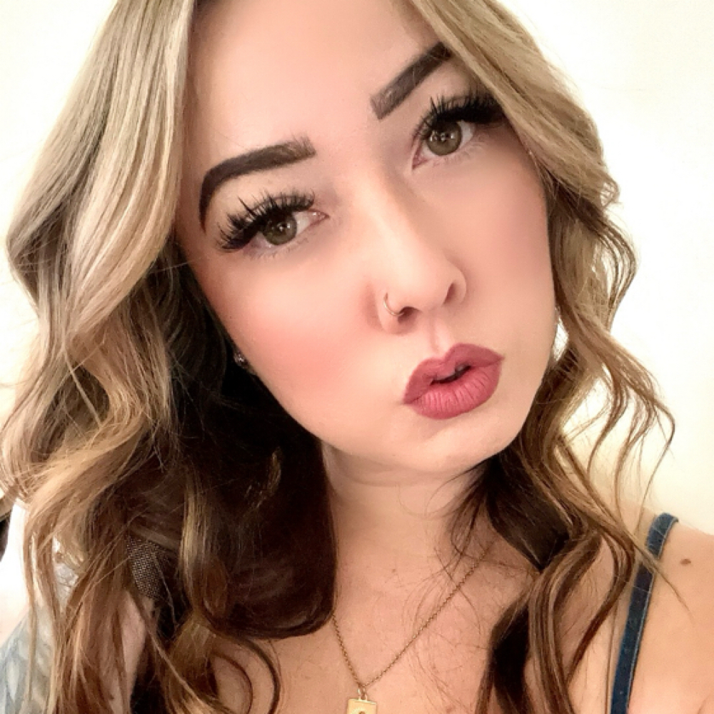 Lindsey Wagster at Eye Lash Candy LLC in Yucca Valley, CA