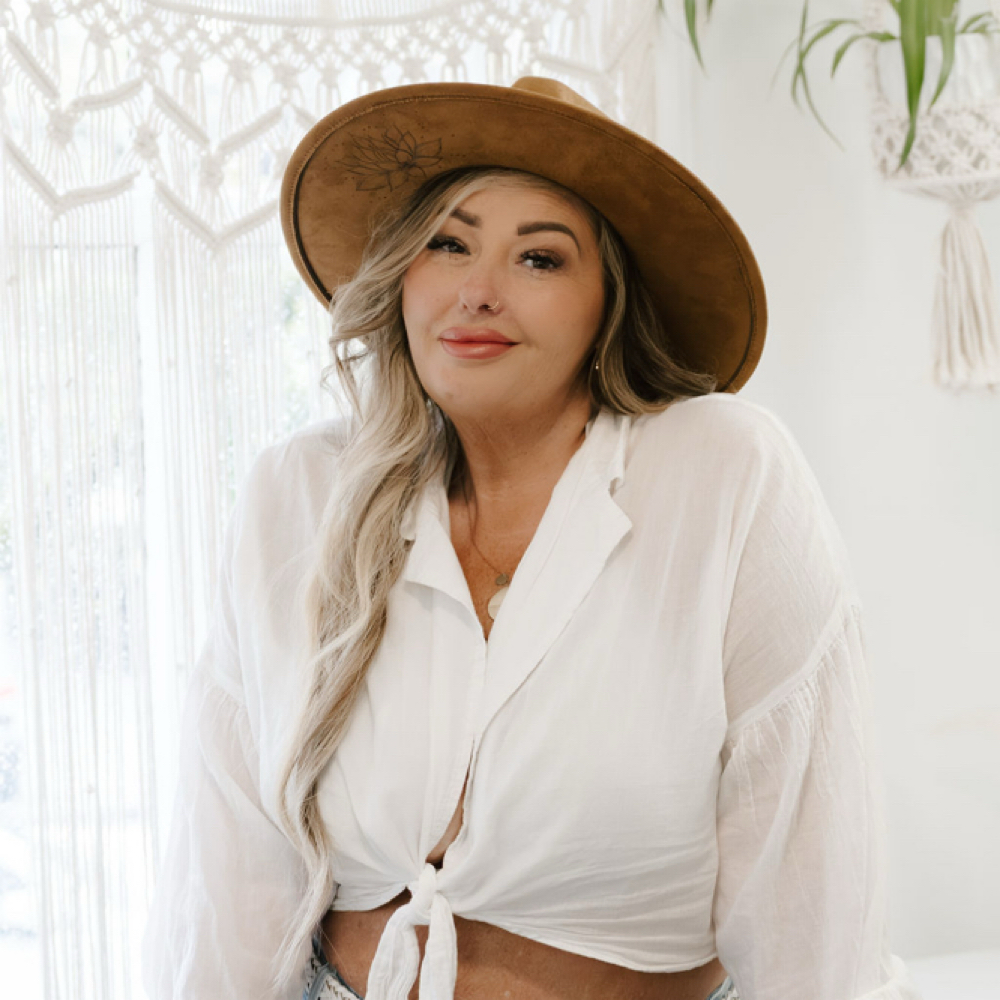 Mel B at Studio M Beauty Co. in Salem, OR