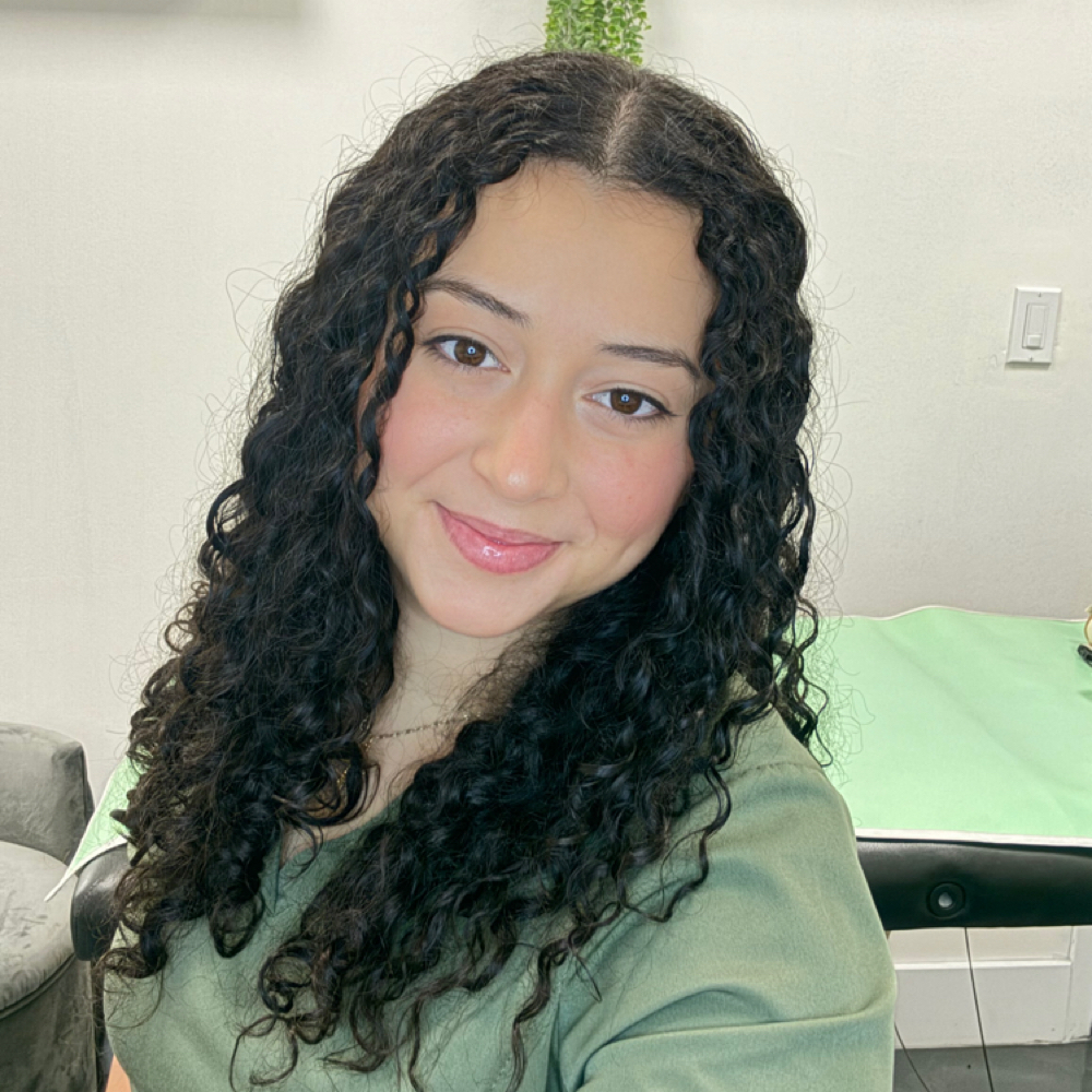 Alexandra Morales