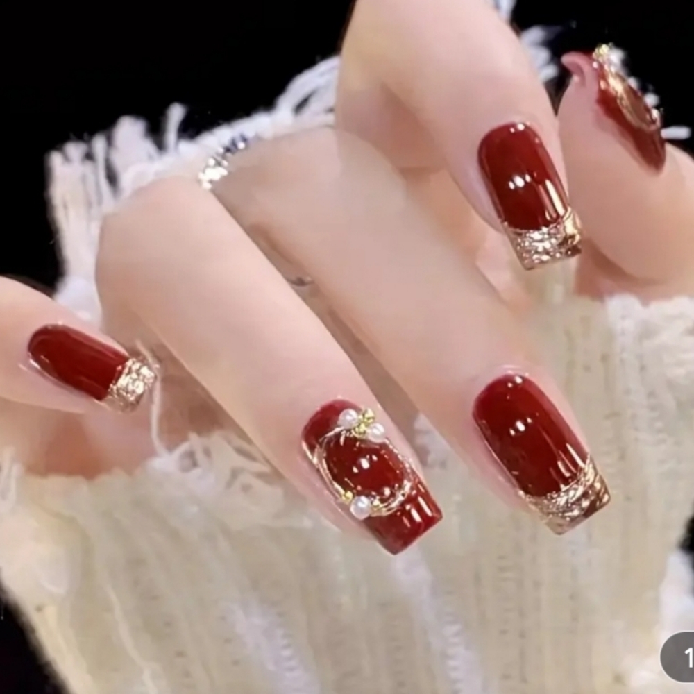Key (Manicurist)