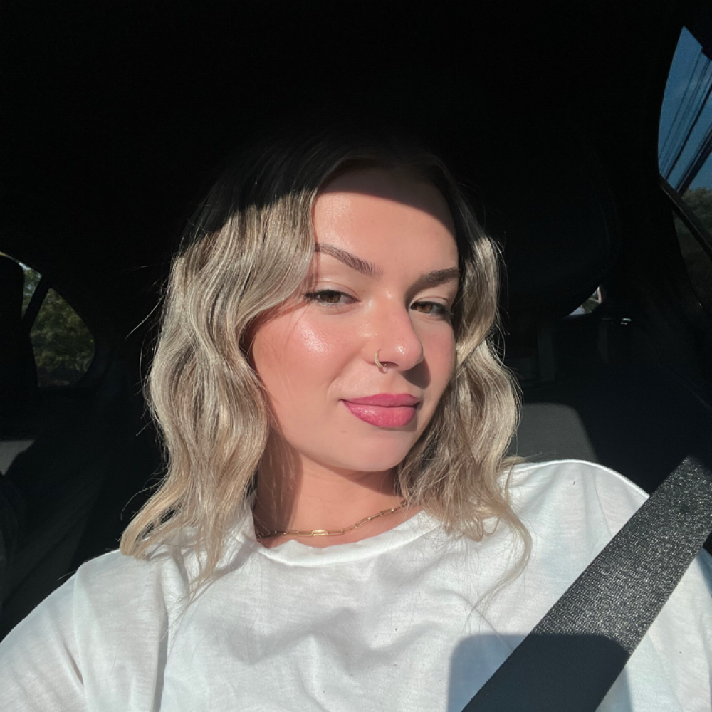 Jasmine Kaczynska at Blakes Beauty Boutique in Howell Township, NJ