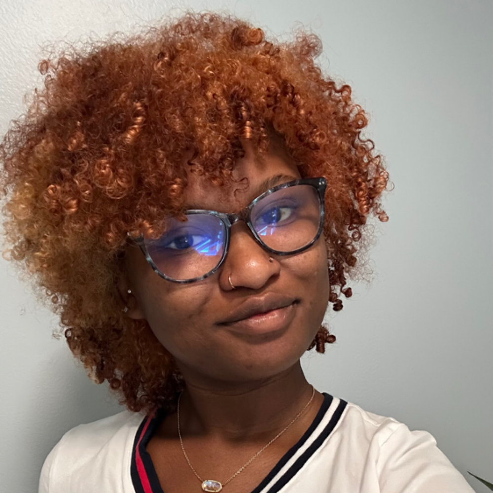 Ja’Niya Hamilton at Olympus Nails in Peculiar, MO