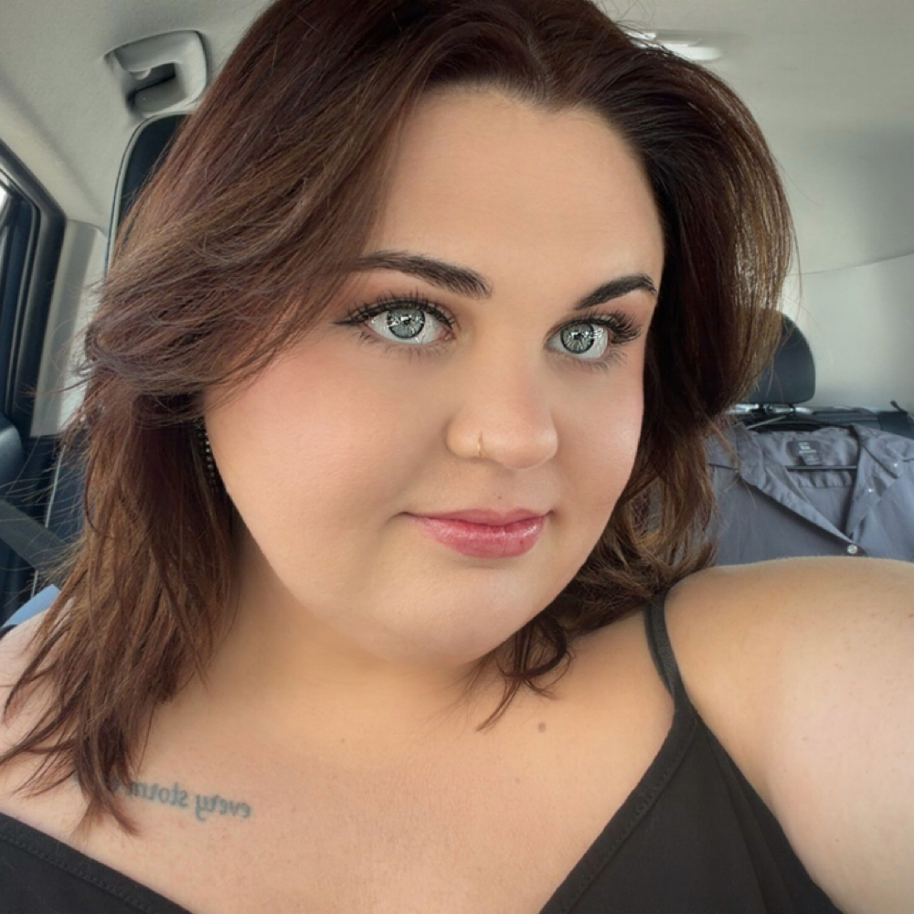 Emily Canoy at HEX Beauty Bar in Olive Branch, MS