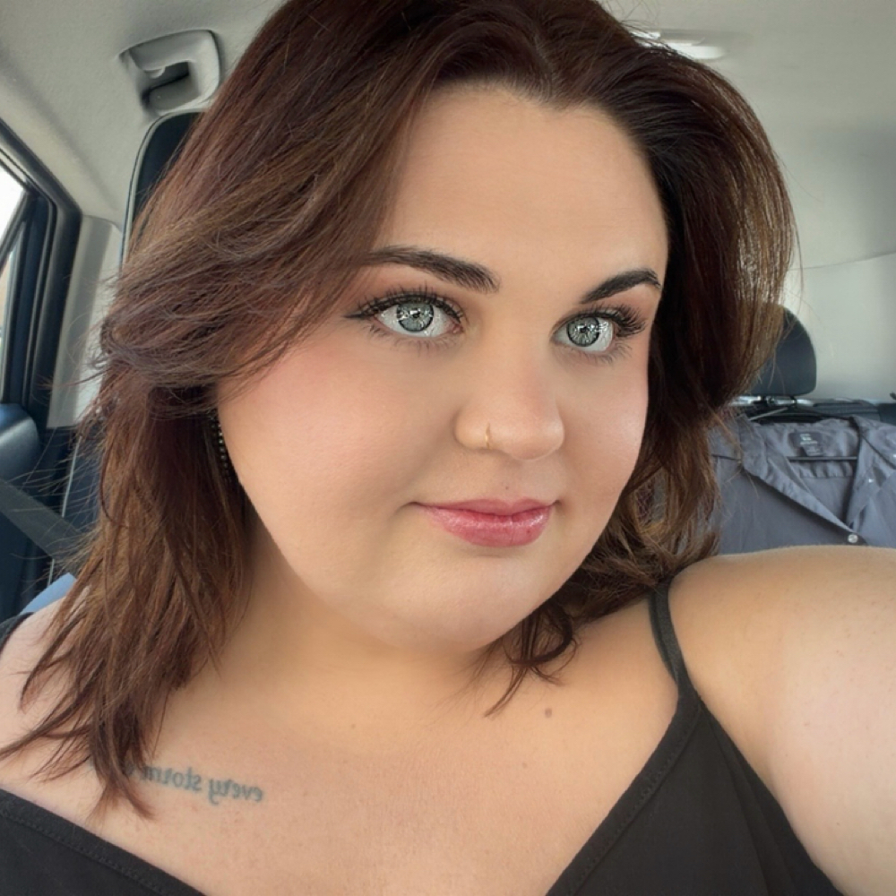 Emily Canoy at HEX Beauty Bar in Olive Branch, MS