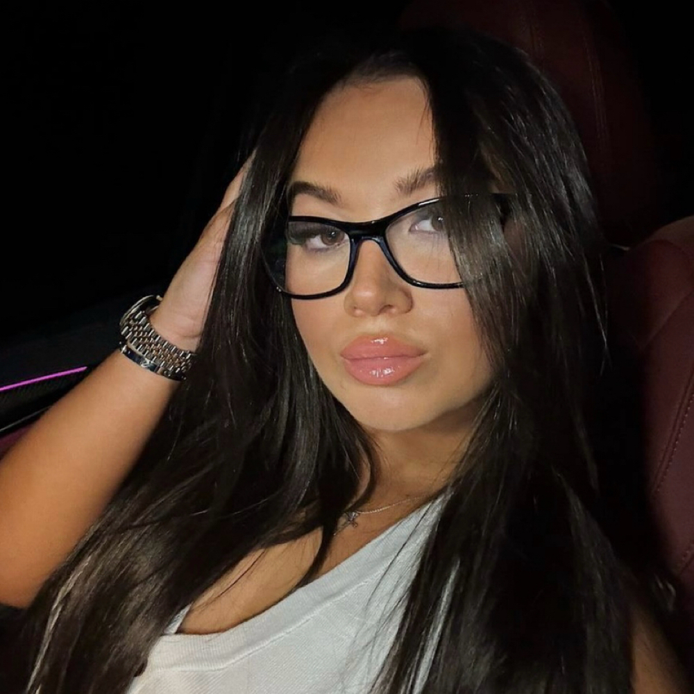 Valentina R.
