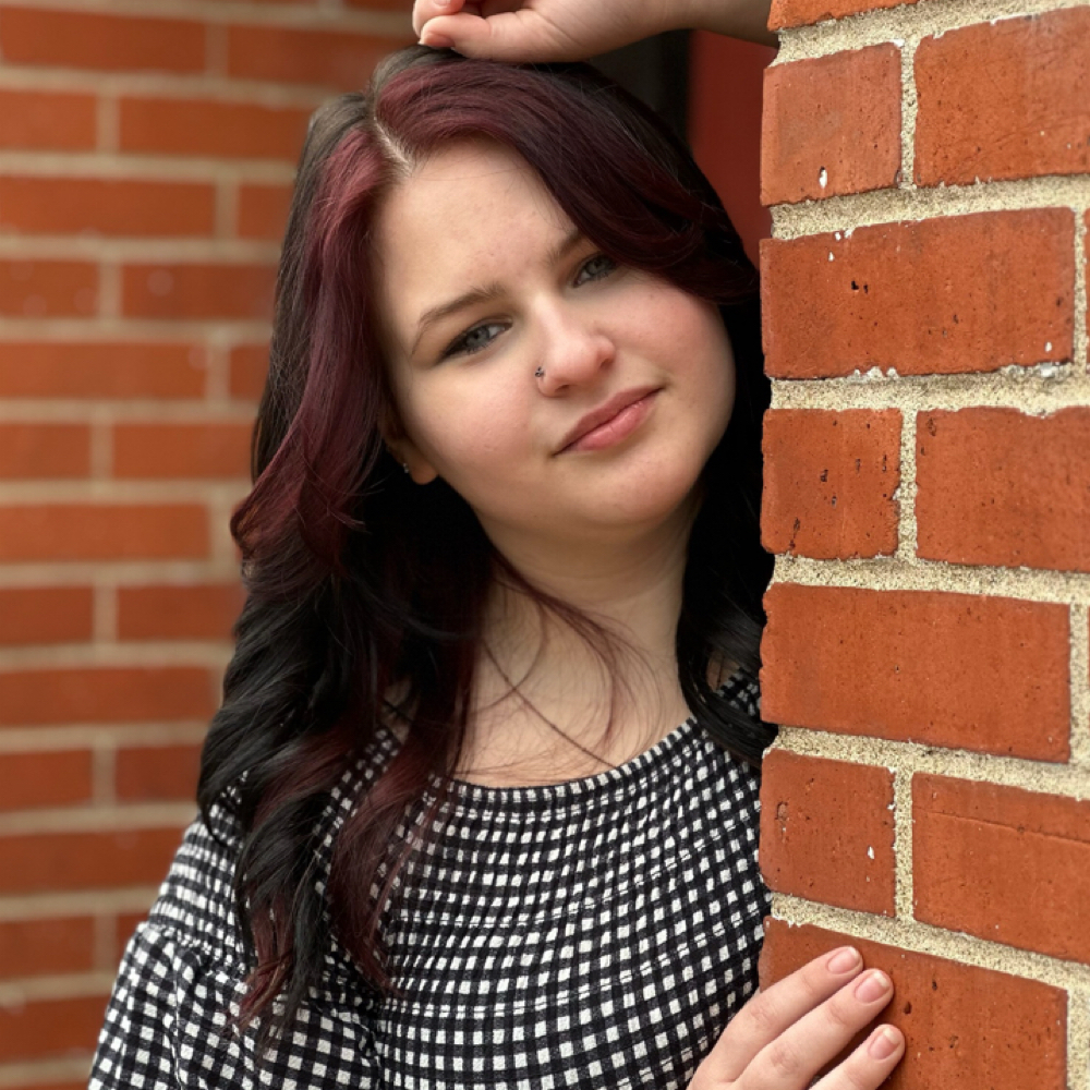 Bailey LaChance at Salon DaVinci in Conneaut, OH