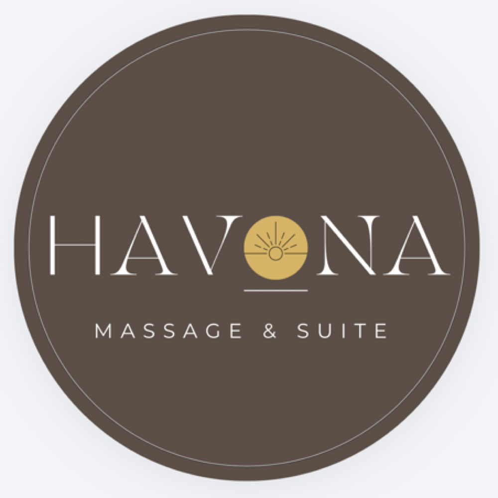 Ava Shaw at Havona Massage & Suite in Milwaukee, WI