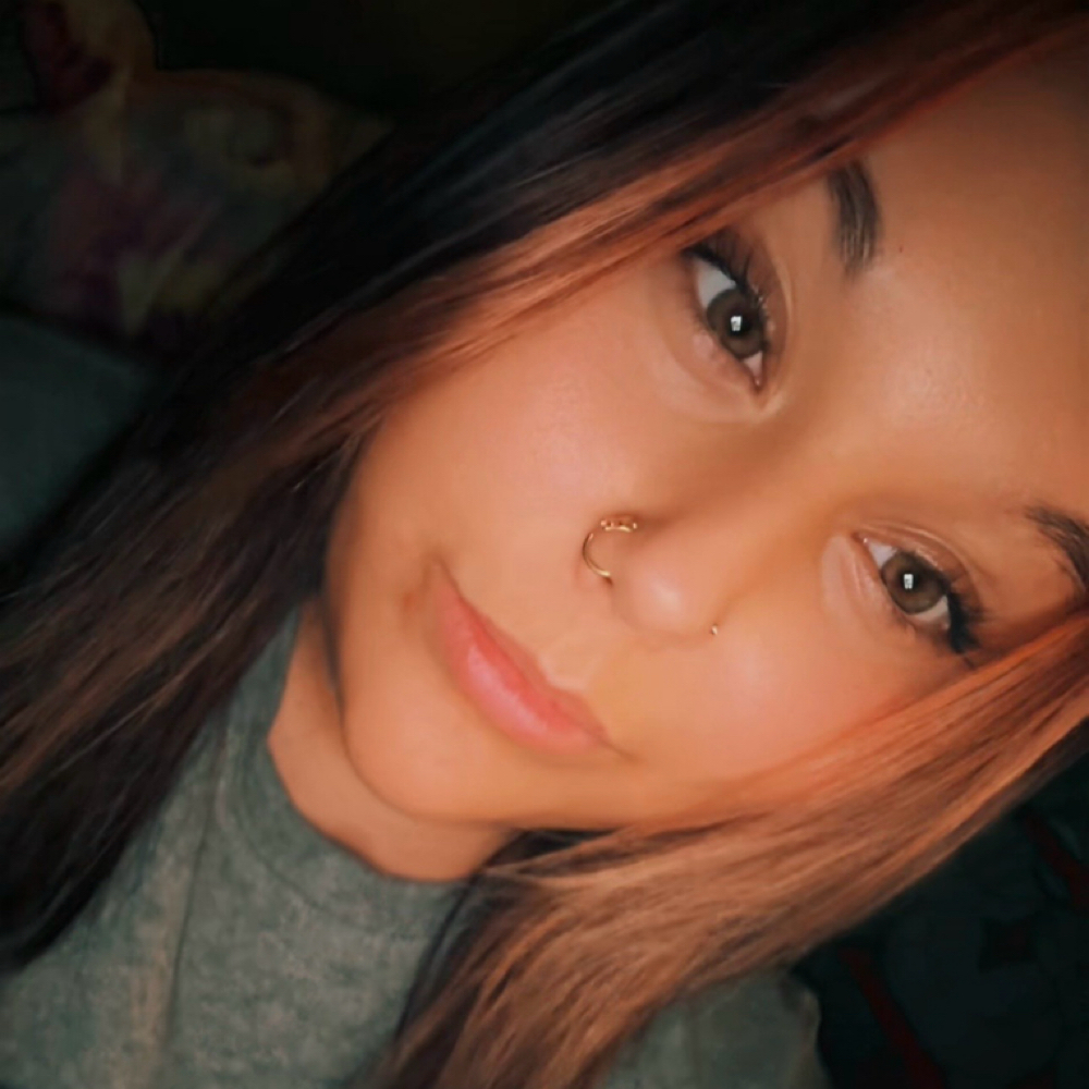 Kyndell Shaver at Shelley’s Nail and Hair Salon in Akron, OH