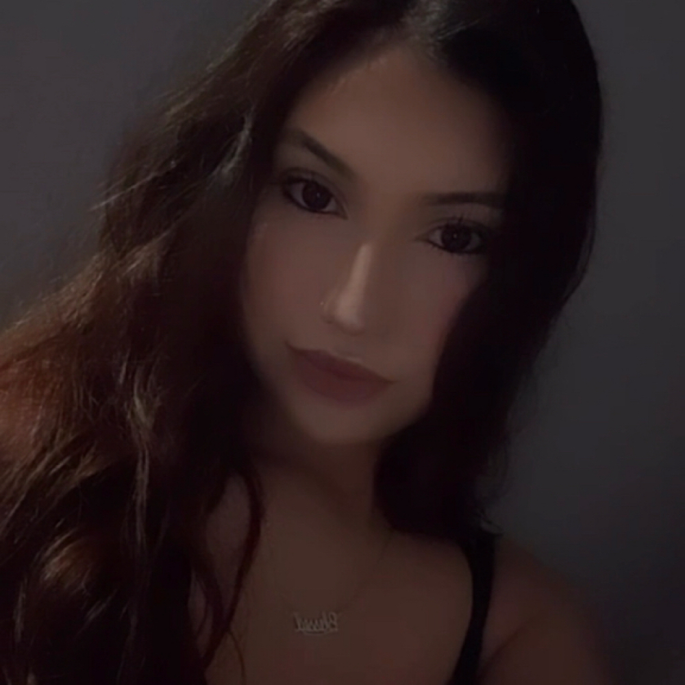 Tanya Velez at Polish Me Pretty in Eagle Pass, TX