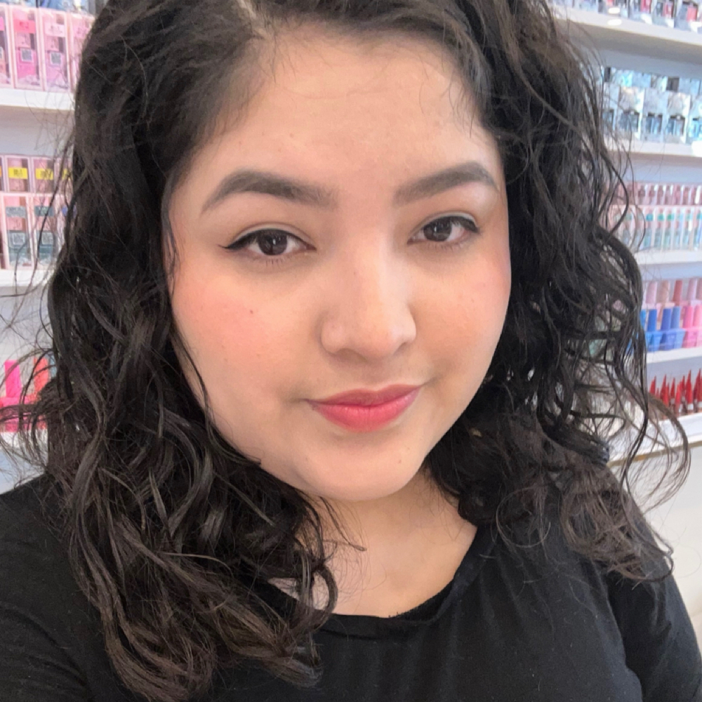 Johana Bermeo at The Nailbox Boutique LLC in Springfield, PA