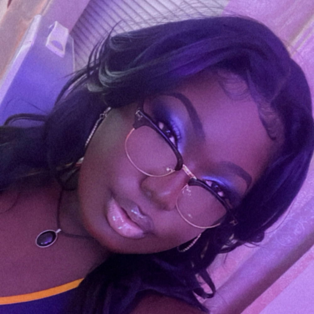 Michelé Sanyélah at The Pressed Nail Bar in Lithonia, GA