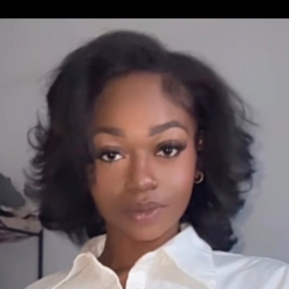 Mercedes Wilson at SLS HAIR & SCALP WELLNESS in Brooklyn, NY