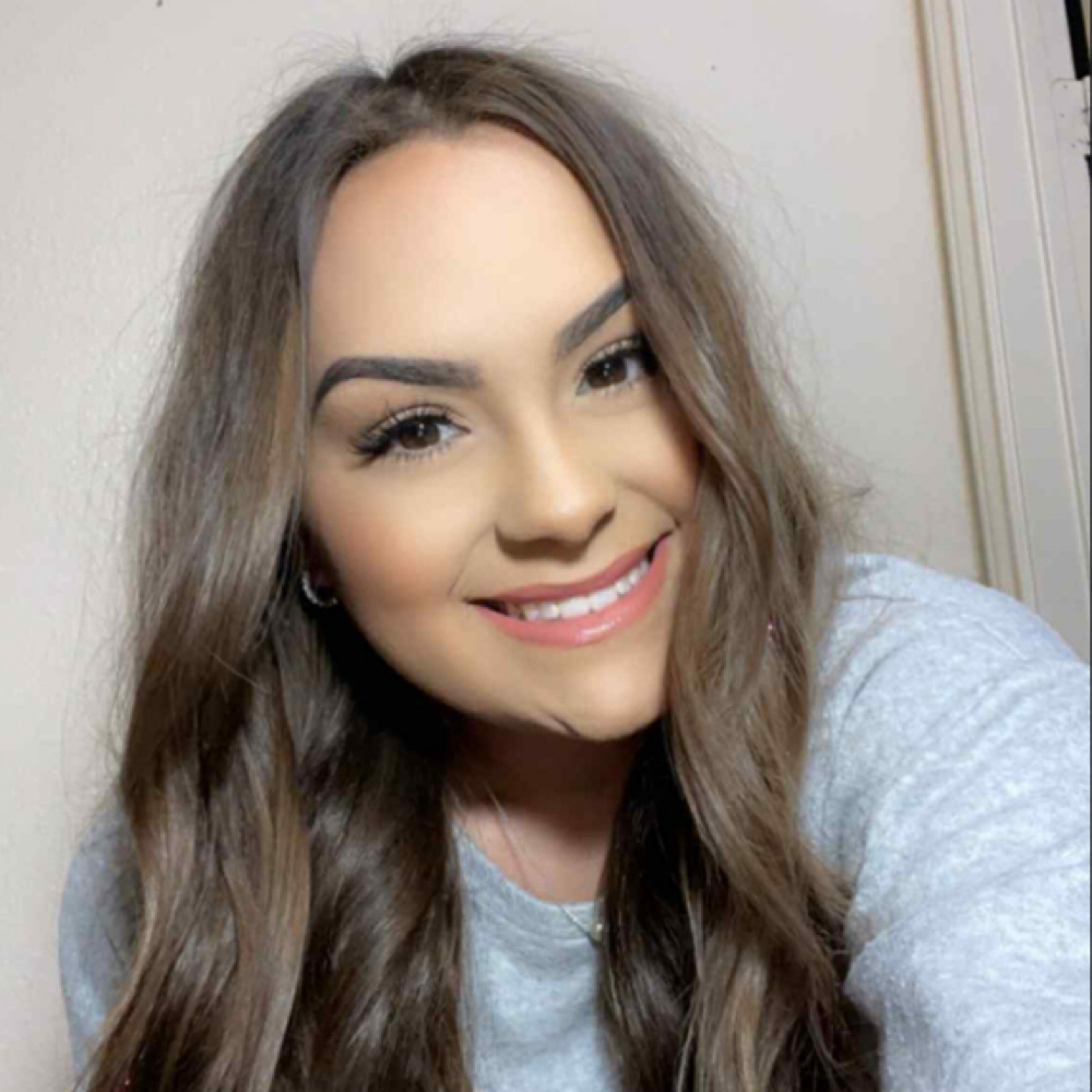Samantha Pina