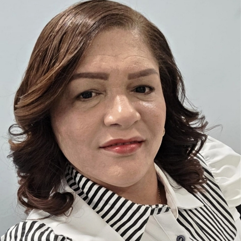 Naty R at Luisiany's Dominican Beauty Salon in Philadelphia, PA
