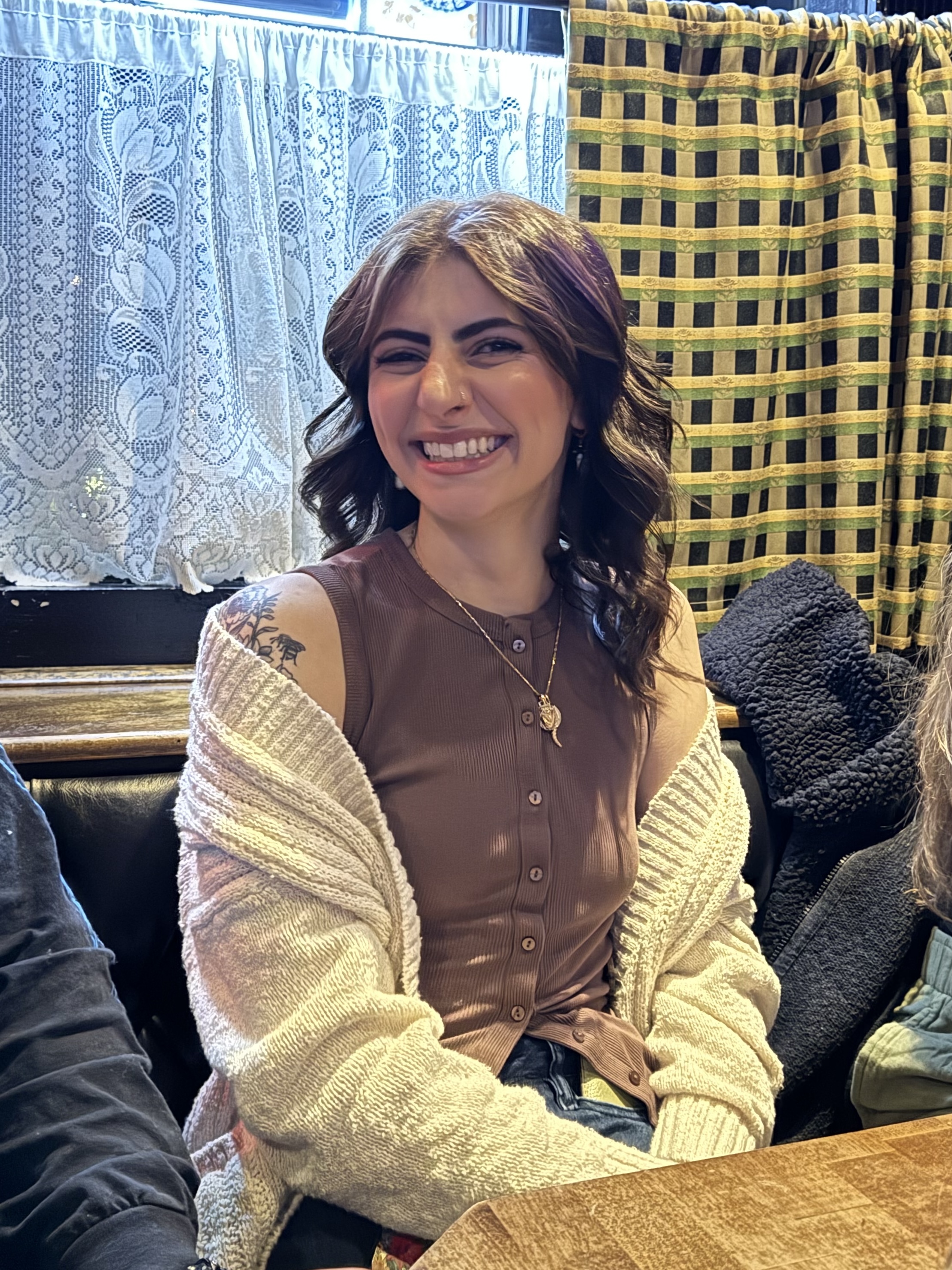ToniAnn Nicholasi
