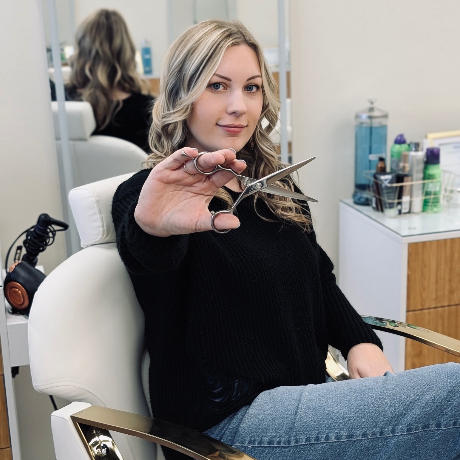 Savanna Ratliff at GLŌ LUXE in Jefferson City, TN