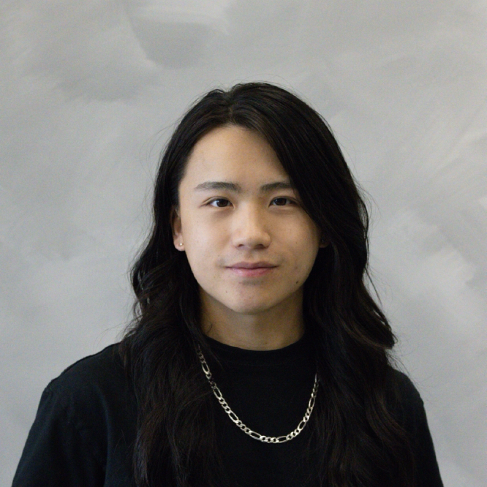 King Lor at STANDARD HAIR in Overland Park, KS