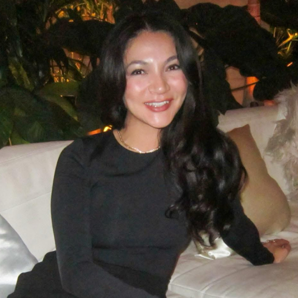 Maria Grindlinger at Salon Canvas & Social in South Pasadena, FL