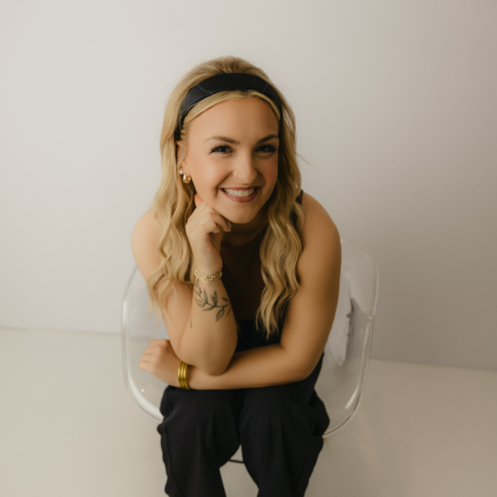 Sara Zimmerman at Tailored Hair Co. in 37643