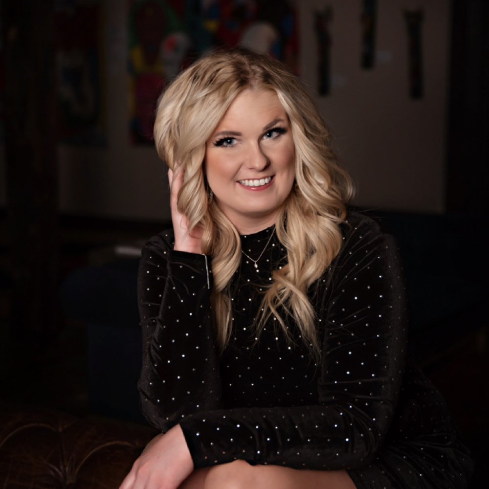 Chelsie Riddle @ Florence Salon