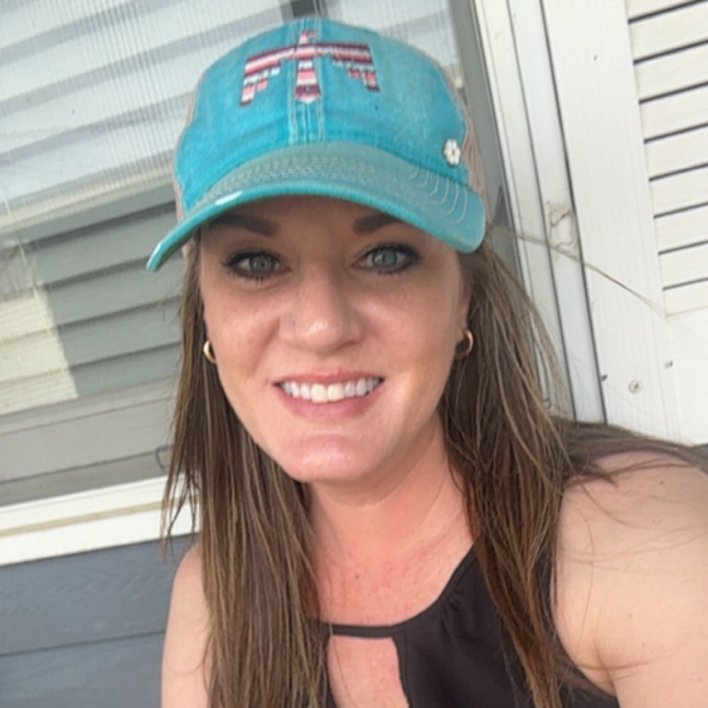 Liz Hansem at Fringe Salon & Boutique in Billings, MT