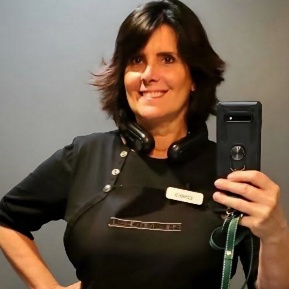 Cindi Master Barber-Hair Stylist at Family Hair Lounge - Orange LLC in Orange, CA