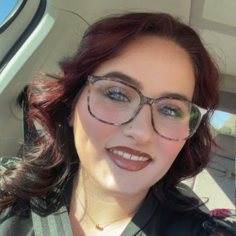 Kristen Daniel at Luxe Sisters Studio in Boaz, AL