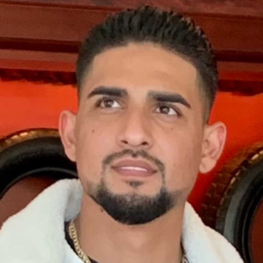 Sal Barragan at Classic Cutz Barbershop in Perris, CA
