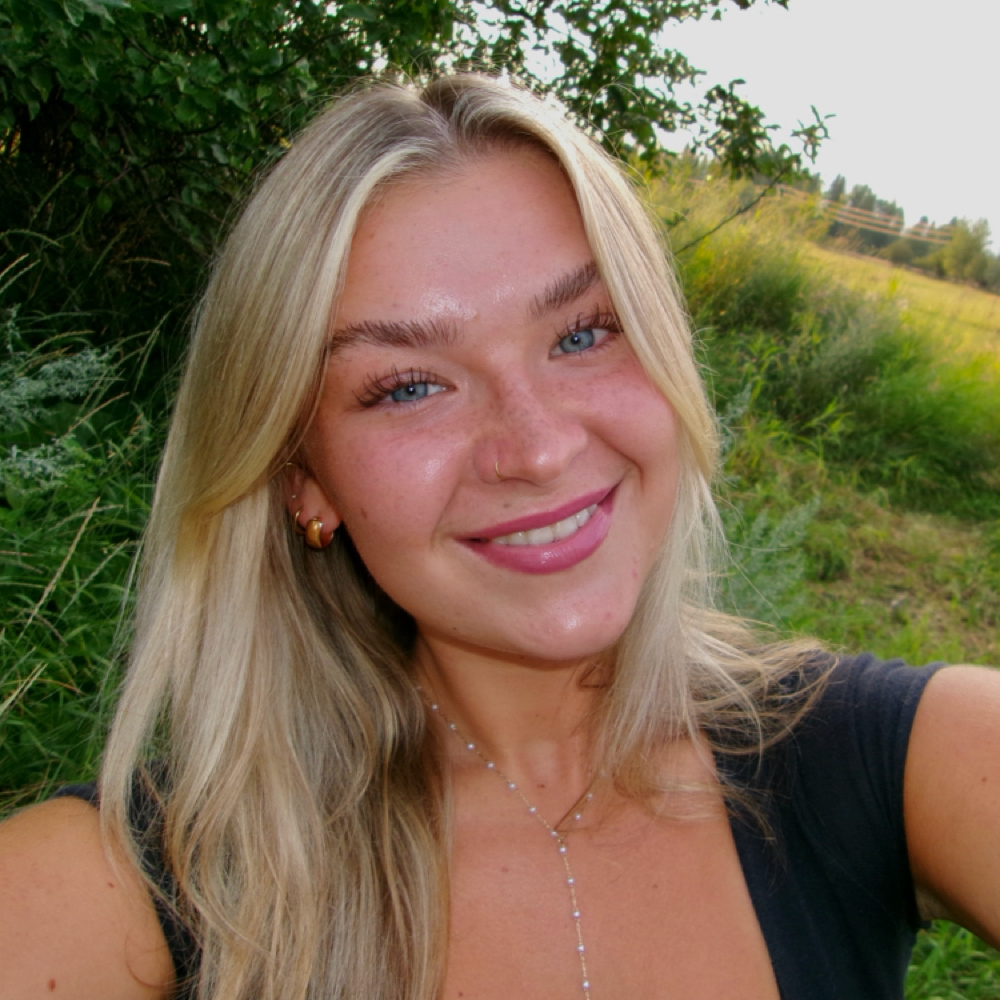 Sidnee Brousseau at Evolve 406 Bozeman in Bozeman, MT