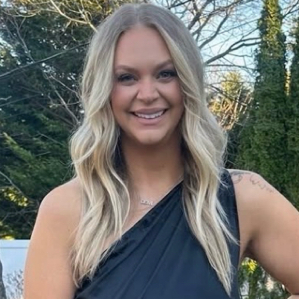 Emma Nacewicz at Sharon Nicole Aesthetics in Patchogue, NY