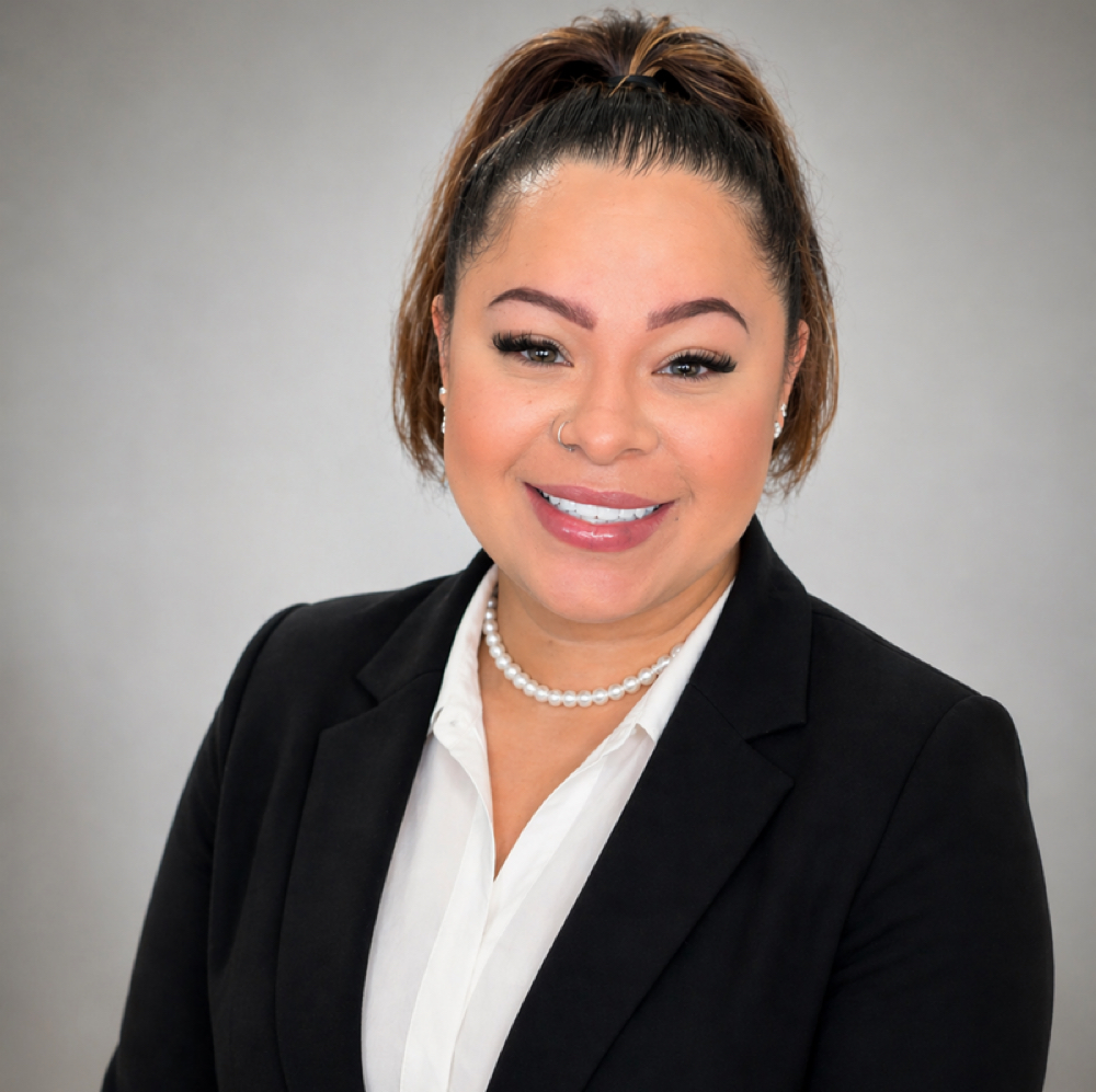 Angelica Cardoza at BeauSet in Cedar Falls, IA