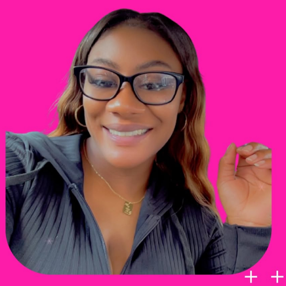 Ariel F. at The Pretti Parlor in Houston, TX