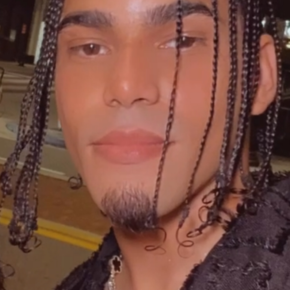 JJ .