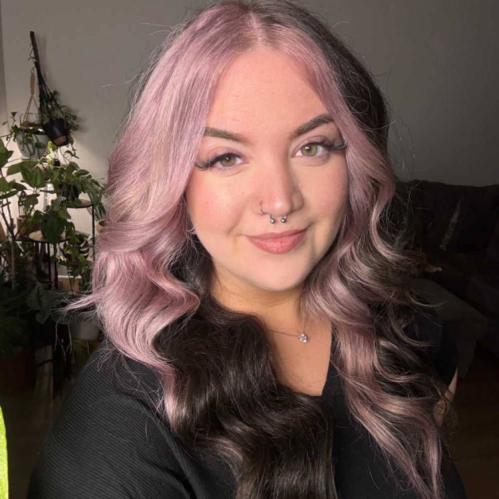 Kimberly Hay at Red’s Hair Studio in Mount Juliet, TN