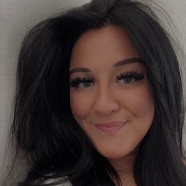 Hailey Warren at Indie & Onyx Hair Co. in Traverse City, MI