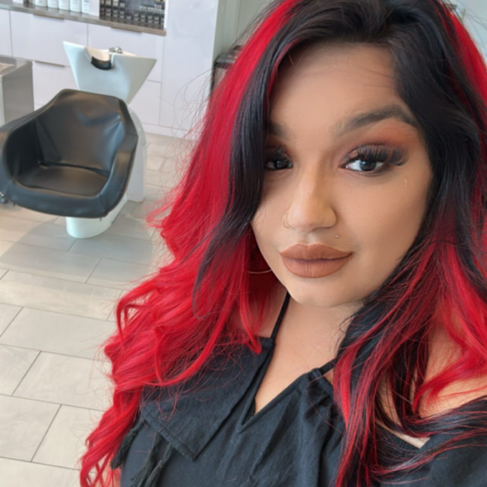 Alexis Leyva at Creative Beauty Salon in Tucson, AZ