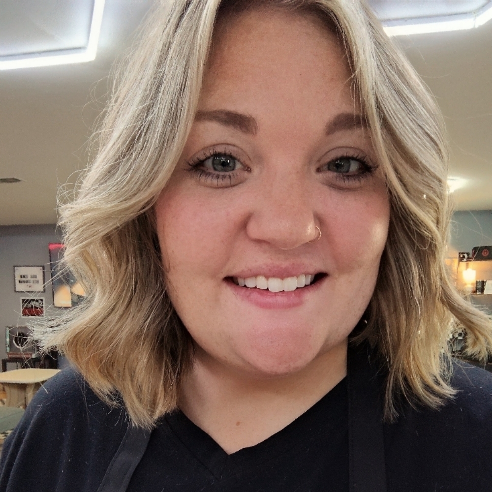 Ashley Morris at Hustle & Groom in Springtown, TX