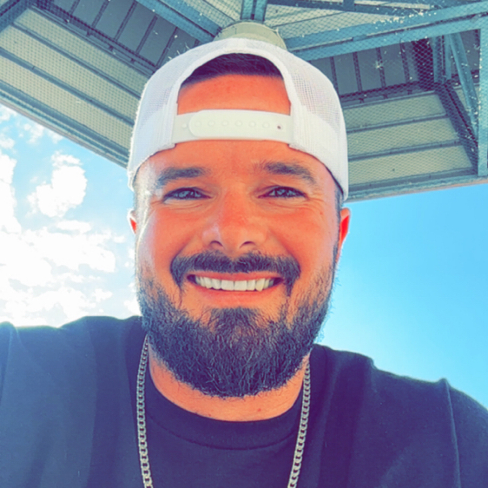 Robby Harrington at Blue Collar Cuts Salon & Barber in Twin Falls, ID