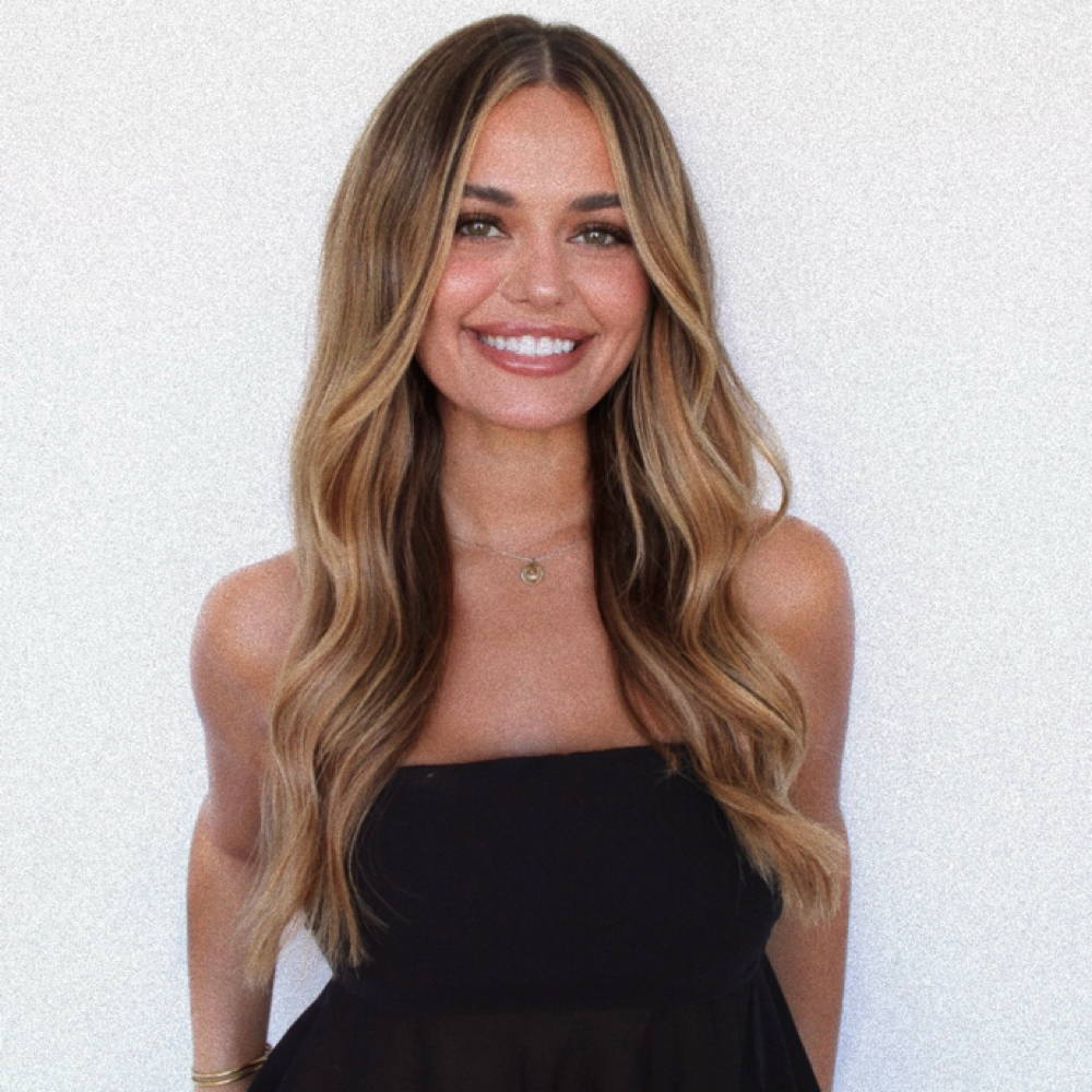 Summer Brook at Newport Beach Salon & Suites in Corona Del Mar, CA