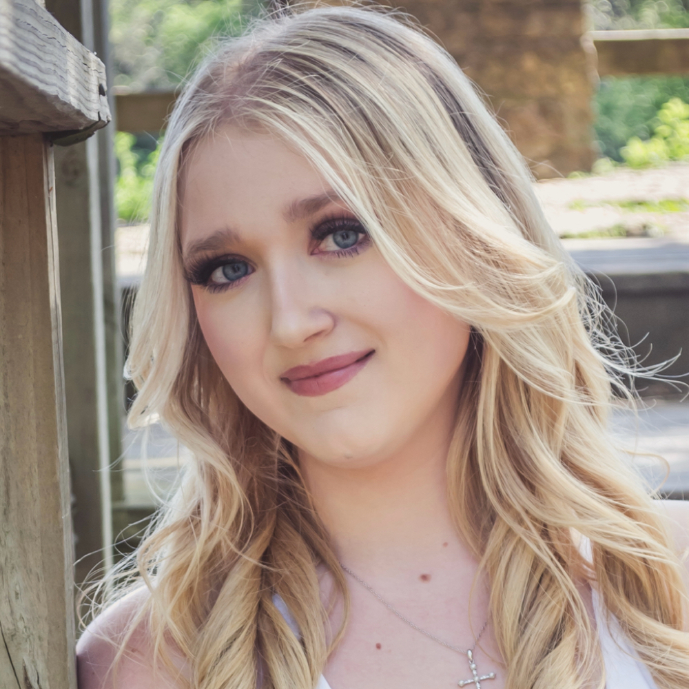 Bella Hiatt