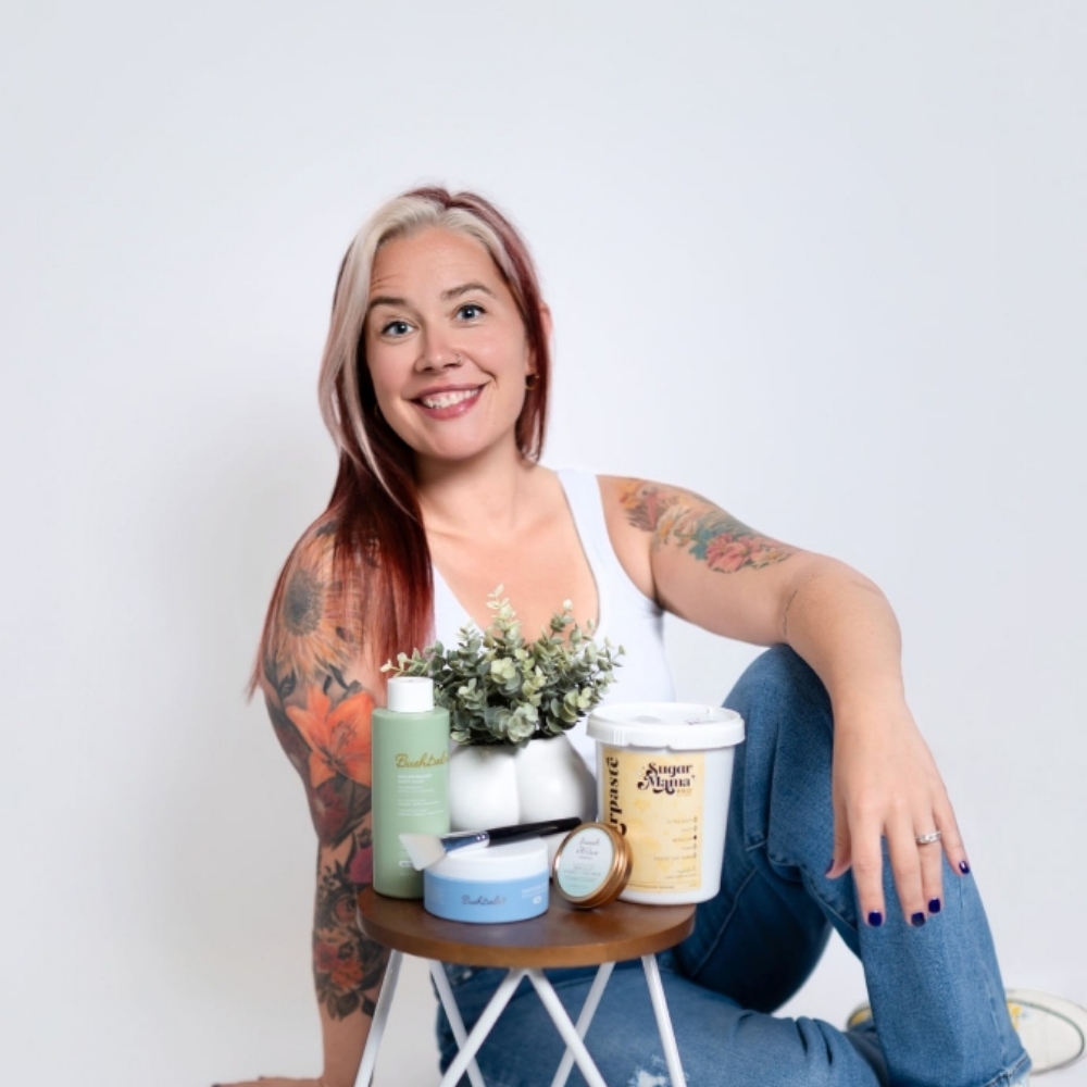 Alyssa Hudachek at Little Things Sugar Studio in Alliance, OH