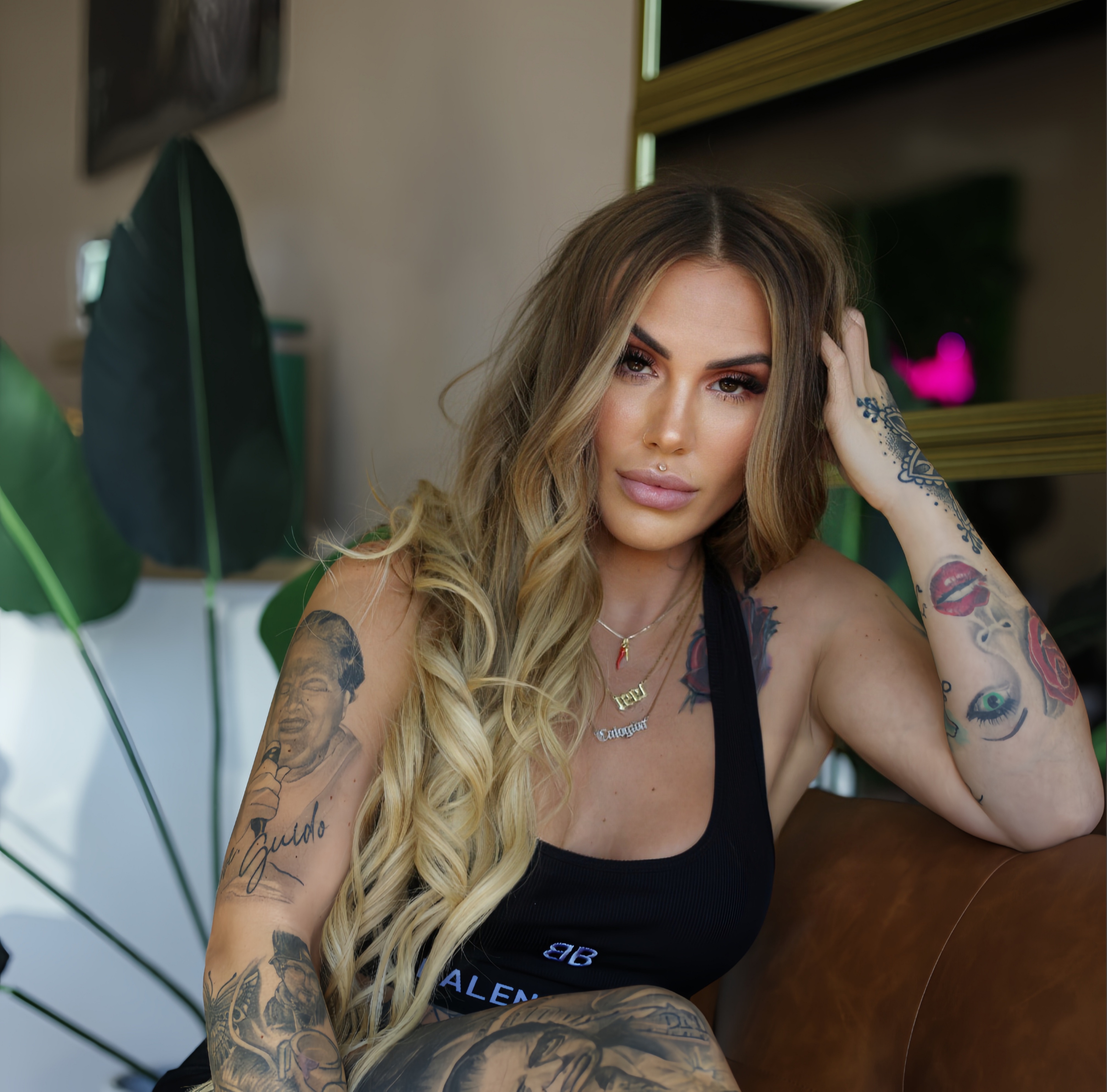 Carly Rose at Blonde Weave Cartel in Bartlett, IL