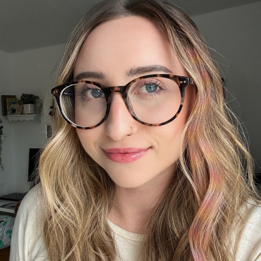 Emilee C at Mildflower Salon in Utica, MI