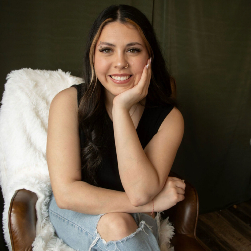 Brynn Rojas at Jade Nail Society in Bethany, OK