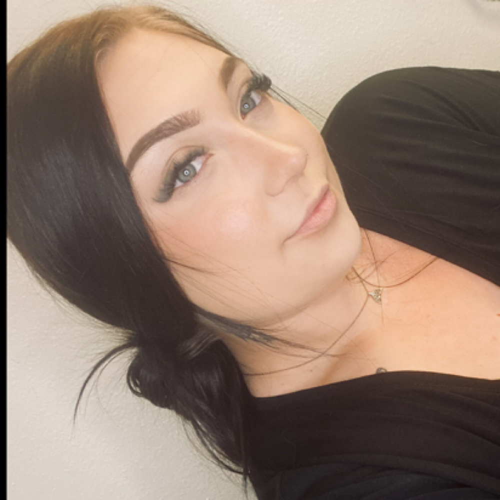 Sendal Lash Specialist at Lash Loft Boerne in Boerne, TX