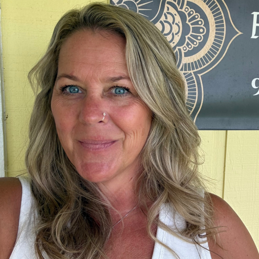 Renee Aland at Renee Aland Hair Design in Osprey, FL