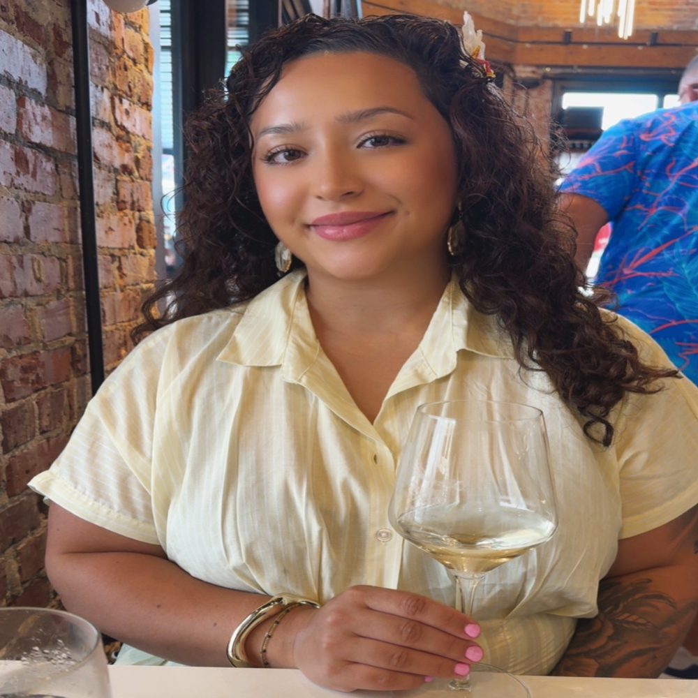 Elina Burgos at Bespoke Salon &barbershop in Brunswick, OH